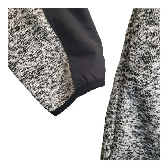 Vintage Roots Canada Men's Fleece Jacket Size Large Heather Black White Full Zip - Picture 13 of 16